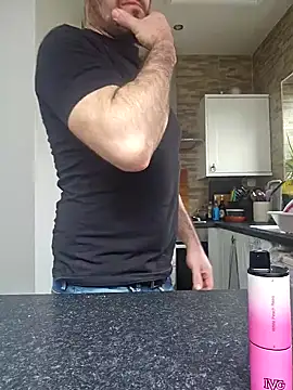 Snapshot of turningedge365 chatting on February 2025 01:11:01 PM turningedge365 online show from February 2025 01:11:01 PM