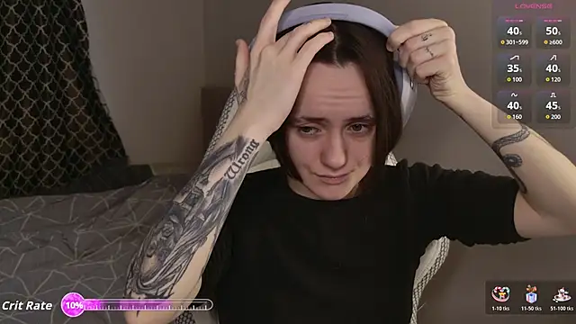 Snapshot of Luna_Loveee chatting on March 2026 04:17:02 AM Luna Loveee online show from March 2026 04:17:02 AM