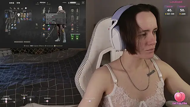 Snapshot of Luna_Loveee chatting on March 2026 04:13:02 AM Luna Loveee online show from March 2026 04:13:02 AM