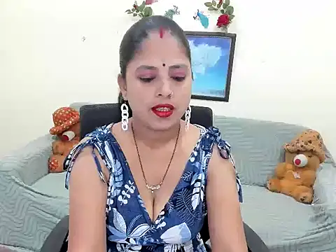 leahgotiii online show from June 2026 02:58:01 AM