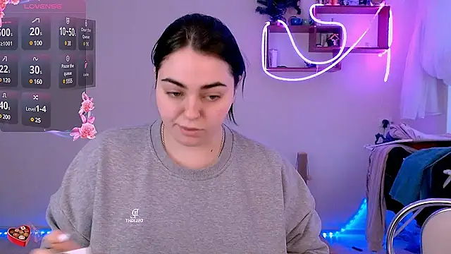 kitsune 8 online show from March 2025 12:32:02 PM