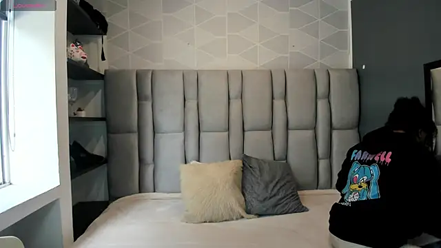 Natasha rose   online show from September 2025 07:30:02 PM