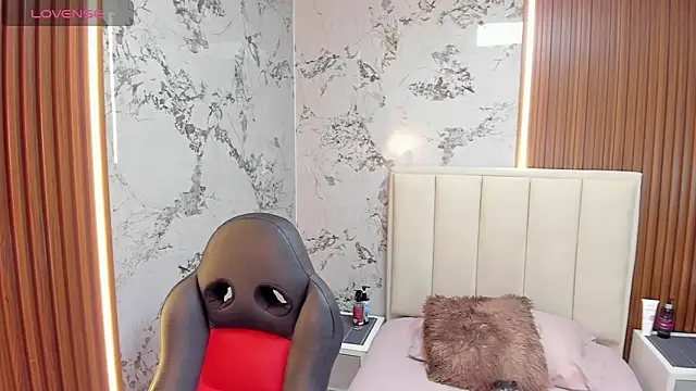 MEGANZARICK online show from March 2026 03:23:01 AM