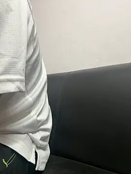 Snapshot of 9inch_hard chatting on March 2026 03:45:01 AM 9inch hard online show from March 2026 03:45:01 AM