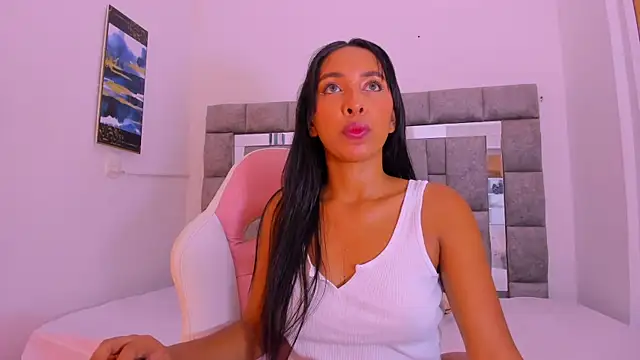 Emma lorense22 online show from March 2025 12:43:01 PM