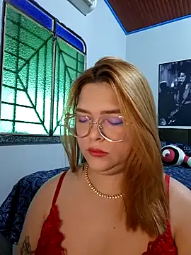 Snapshot of GoddessChaar chatting on April 2026 10:24:02 AM GoddessChaar online show from April 2026 10:24:02 AM