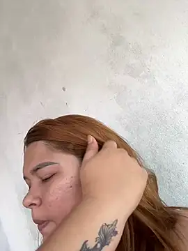 Snapshot of GoddessChaar chatting on April 2026 01:33:02 PM GoddessChaar online show from April 2026 01:33:02 PM