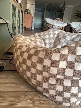 Snapshot of usedingoodcondition chatting on April 2026 11:40:02 PM usedingoodcondition online show from April 2026 11:40:02 PM