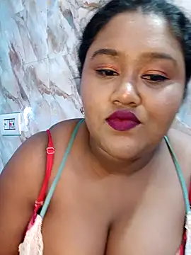 horny diana online show from February 2026 06:18:01 PM