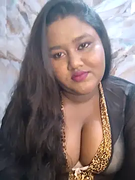 Snapshot of horny_diana chatting on April 2026 04:49:01 PM horny diana online show from April 2026 04:49:01 PM