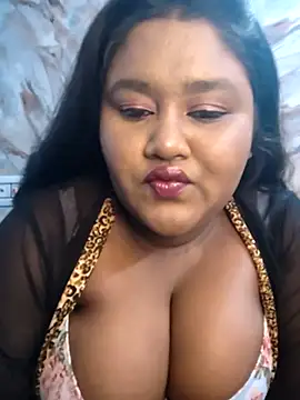 Snapshot of horny_diana chatting on April 2026 05:39:01 PM horny diana online show from April 2026 05:39:01 PM