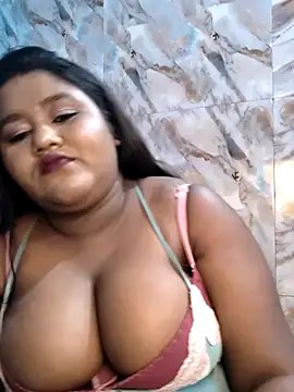 Snapshot of horny_diana chatting on April 2026 06:12:02 PM horny diana online show from April 2026 06:12:02 PM