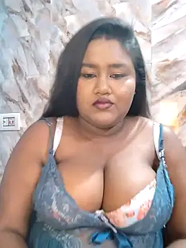 Snapshot of horny_diana chatting on April 2026 05:07:01 PM horny diana online show from April 2026 05:07:01 PM