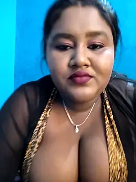 Snapshot of horny_diana chatting on April 2026 07:09:01 PM horny diana online show from April 2026 07:09:01 PM