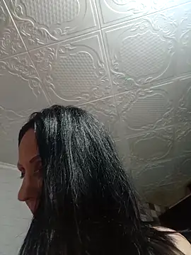 Snapshot of Ramona870 chatting on December 2025 01:05:02 PM Ramona870 online show from December 2025 01:05:02 PM