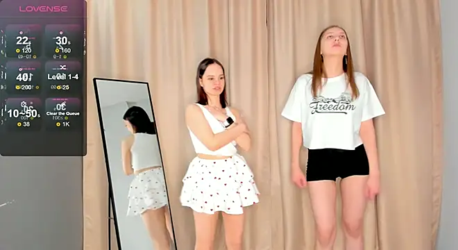 Snapshot of AislyEnderson chatting on February 2025 06:13:02 PM AislyEnderson online show from February 2025 06:13:02 PM