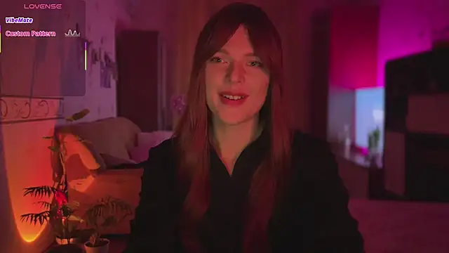 Snapshot of CherryRed_Girl chatting on March 2026 10:48:01 PM CherryRed Girl online show from March 2026 10:48:01 PM