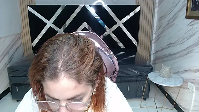 Snapshot of Angeles_v chatting on March 2025 07:54:01 PM Angeles v online show from March 2025 07:54:01 PM