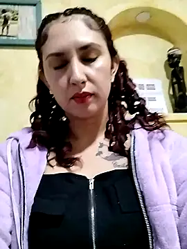 Megan-01- online show from February 2025 02:14:02 PM