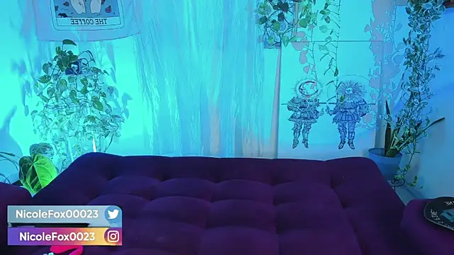 Snapshot of NicoleFox23_ chatting on April 2026 11:16:01 PM NicoleFox23 online show from April 2026 11:16:01 PM