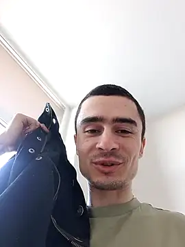 Snapshot of GoodGG chatting on March 2025 10:28:02 AM GoodGG online show from March 2025 10:28:02 AM