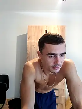 Snapshot of GoodGG chatting on September 2025 12:04:02 PM GoodGG online show from September 2025 12:04:02 PM