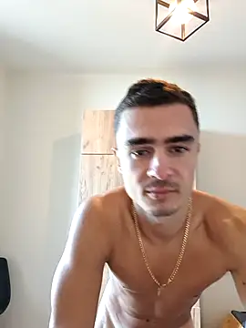 Snapshot of GoodGG chatting on September 2025 12:06:01 PM GoodGG online show from September 2025 12:06:01 PM