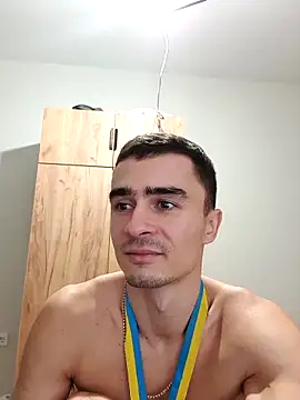 Snapshot of GoodGG chatting on November 2025 04:12:02 PM GoodGG online show from November 2025 04:12:02 PM