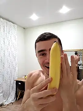 Snapshot of GoodGG chatting on November 2025 03:11:01 PM GoodGG online show from November 2025 03:11:01 PM