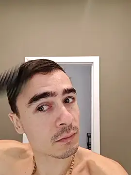 Snapshot of GoodGG chatting on November 2025 11:45:01 AM GoodGG online show from November 2025 11:45:01 AM