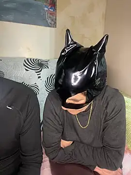 Snapshot of coppia25 chatting on March 2025 08:05:02 PM coppia25 online show from March 2025 08:05:02 PM