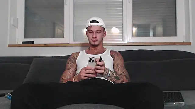 Zzedd online show from February 2025 10:26:02 PM