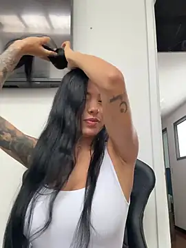 Snapshot of Antonella_Smiith_ chatting on April 2026 01:55:02 PM Antonella Smiith online show from April 2026 01:55:02 PM