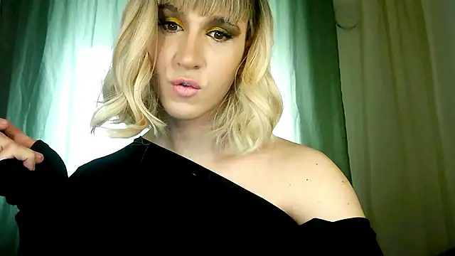 Snapshot of hellenspellman chatting on March 2025 05:54:01 AM hellenspellman online show from March 2025 05:54:01 AM