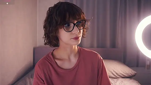 Snapshot of SibleyBurner chatting on November 2025 06:41:02 PM SibleyBurner online show from November 2025 06:41:02 PM