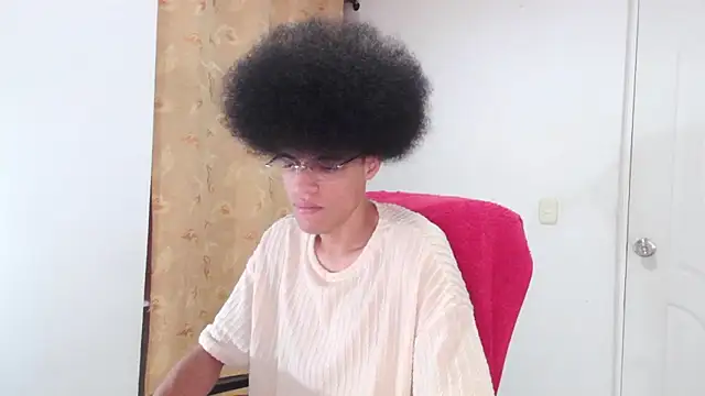 Smith Gael online show from April 2026 01:42:02 AM