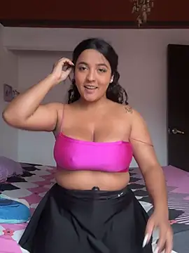 Snapshot of MarianaZapataa chatting on February 2025 11:10:02 PM MarianaZapataa online show from February 2025 11:10:02 PM