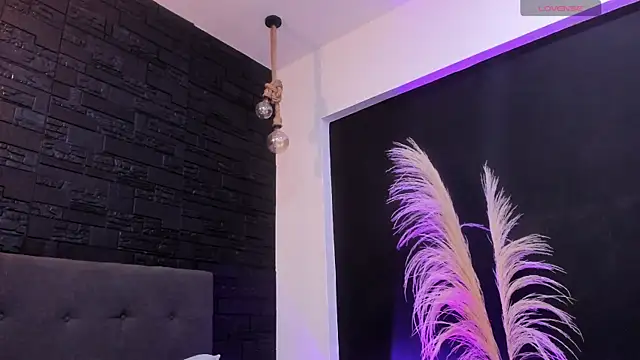 Snapshot of Maite_Smith_ chatting on September 2025 12:10:01 PM Maite Smith  online show from September 2025 12:10:01 PM