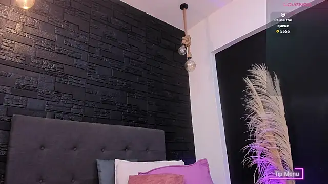 Snapshot of Maite_Smith_ chatting on October 2025 12:15:02 PM Maite Smith  online show from October 2025 12:15:02 PM