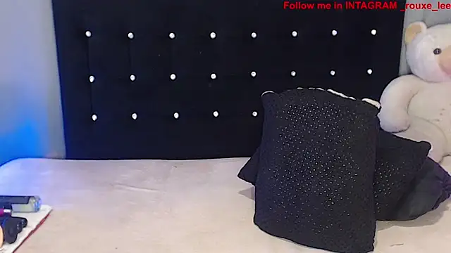 Snapshot of Lauryn_lee chatting on February 2025 03:32:01 AM Lauryn lee online show from February 2025 03:32:01 AM