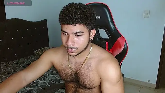 Snapshot of Javier_Hot27 chatting on April 2026 03:04:02 PM Javier Hot27 online show from April 2026 03:04:02 PM