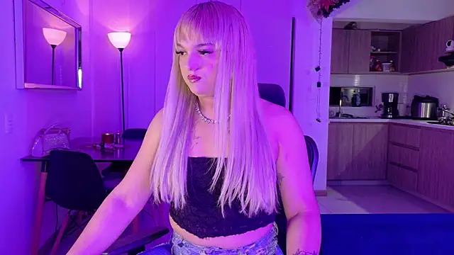 Snapshot of ScarletThompsonx chatting on February 2026 03:24:02 AM ScarletThompsonx online show from February 2026 03:24:02 AM