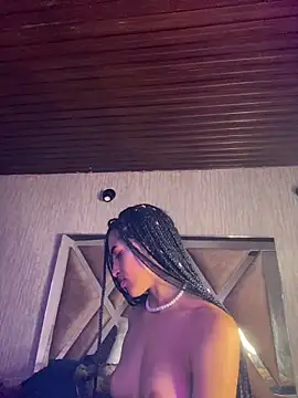 Snapshot of MichelleDiaz_Pink chatting on March 2025 02:58:02 AM MichelleDiaz Pink online show from March 2025 02:58:02 AM