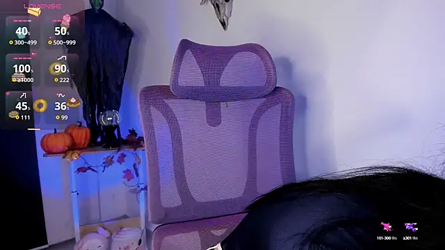 Snapshot of MiaWilsson_ chatting on October 2025 04:00:02 AM MiaWilsson  online show from October 2025 04:00:02 AM