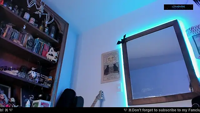 Hisato111 online show from October 2025 12:28:02 PM