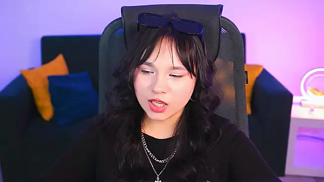 HanaWise online show from February 2025 02:33:01 PM