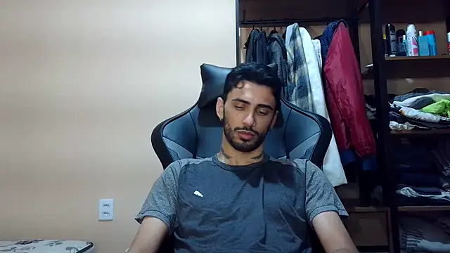 Snapshot of iendriw chatting on March 2026 04:19:01 AM iendriw online show from March 2026 04:19:01 AM