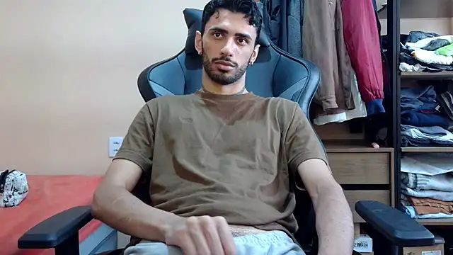 Snapshot of iendriw chatting on March 2026 12:19:01 PM iendriw online show from March 2026 12:19:01 PM