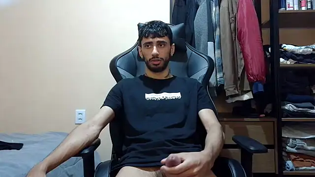 Snapshot of iendriw chatting on April 2026 11:02:02 PM iendriw online show from April 2026 11:02:02 PM