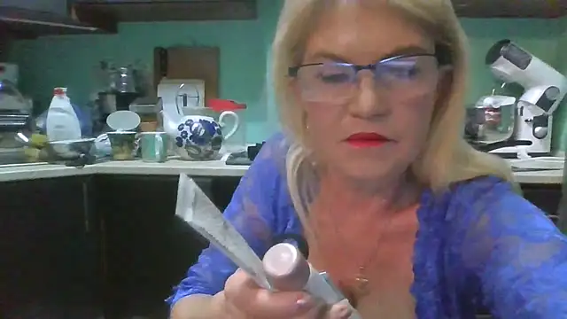 Heidi-Helga online show from September 2025 05:25:01 PM